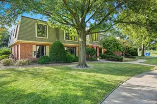 1523 Maple Pl, Schererville, IN 46375 - Photo 2