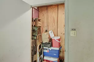 1523 Maple Pl, Schererville, IN 46375 - Photo 16