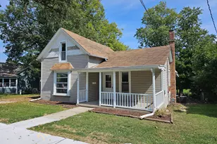 124 N Liberty St, Lowell, IN 46356 - Photo 2