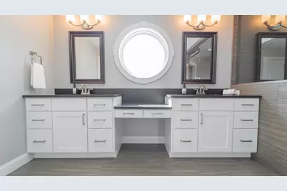 520 E 700 N, Valparaiso, IN 46383 - Photo 26