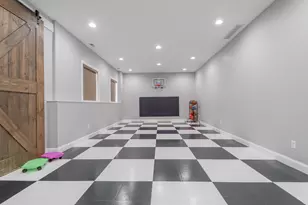 520 E 700 N, Valparaiso, IN 46383 - Photo 44