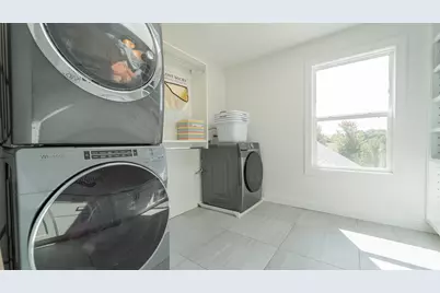 520 E 700 N, Valparaiso, IN 46383 - Photo 30