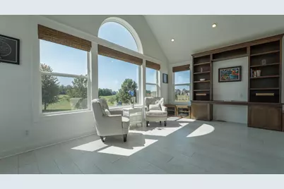 520 E 700 N, Valparaiso, IN 46383 - Photo 12