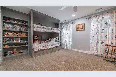 520 E 700 N, Valparaiso, IN 46383 - Photo 32