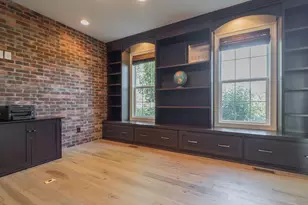 520 E 700 N, Valparaiso, IN 46383 - Photo 16