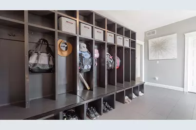 520 E 700 N, Valparaiso, IN 46383 - Photo 18