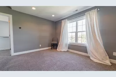 520 E 700 N, Valparaiso, IN 46383 - Photo 24