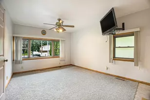 351 Burlington Beach Rd, Valparaiso, IN 46383 - Photo 12