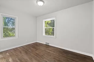 3642 Buchanan St, Gary, IN 46408 - Photo 14