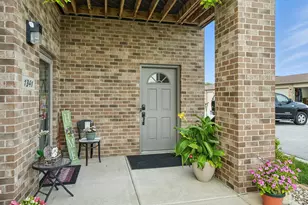 1343 Prairie Dr, Crown Point, IN 46307 - Photo 2