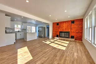 315 Holly Dr, Walkerton, IN 46574 - Photo 4