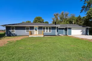 315 Holly Dr, Walkerton, IN 46574 - Photo 1