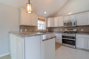 611 Iowa Dr, Lowell, IN 46356 - Photo 20