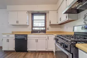 6698 Monument Ave, Portage, IN 46368 - Photo 4