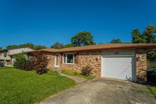 6698 Monument Ave, Portage, IN 46368 - Photo 2