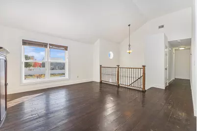 229 W 550 N, Valparaiso, IN 46385 - Photo 4