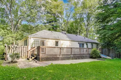 4233 N Blueridge Drive, La Porte, IN 46350 - Photo 36