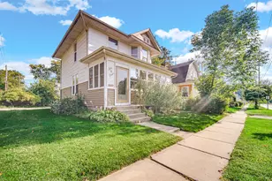 604 Weller Ave, La Porte, IN 46350 - Photo 2