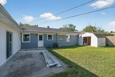 2816 W 38th Place, Hobart, IN 46342 - Photo 24