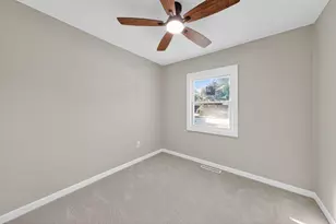 2816 W 38th Pl, Hobart, IN 46342 - Photo 16