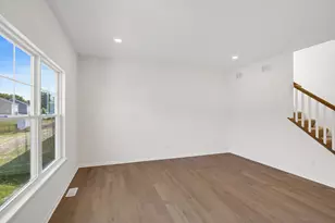 6184 Lakewood Ave, Portage, IN 46368 - Photo 8