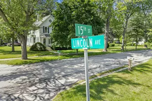 401 S 15th St, Chesterton, IN 46304 - Photo 22