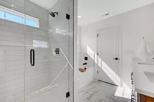 2215 Easton Park Dr, Chesterton, IN 46304 - Photo 14