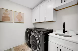 306 Holst Ln, Valparaiso, IN 46385 - Photo 20