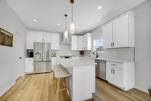 306 Holst Ln, Valparaiso, IN 46385 - Photo 6