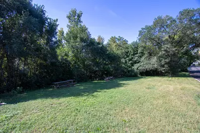 2401 Riverside Drive, Lake Station, IN 46405 - Photo 4