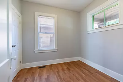 2510 White Oak Avenue, Whiting, IN 46394 - Photo 14