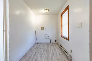2510 White Oak Ave, Whiting, IN 46394 - Photo 16