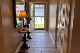 2307 Legend Cir, Chesterton, IN 46304 - Photo 2