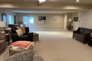 2307 Legend Cir, Chesterton, IN 46304 - Photo 16