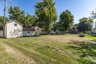 207 N Washington St, Wanatah, IN 46390 - Photo 12