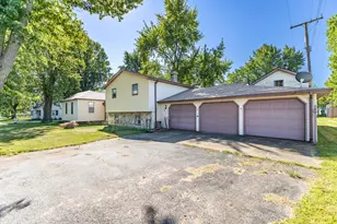 207 N Washington St, Wanatah, IN 46390 - Photo 6