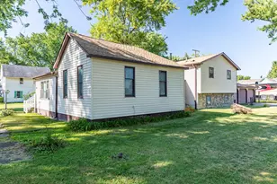 207 N Washington St, Wanatah, IN 46390 - Photo 1