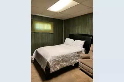 1752 Hayes Street, Gary, IN 46404 - Photo 12