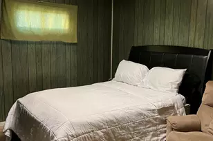 1752 Hayes St, Gary, IN 46404 - Photo 12