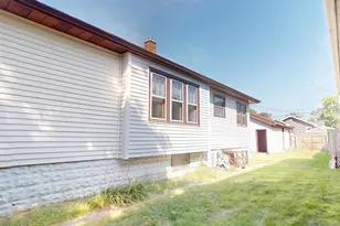 6621 Monroe Ave, Hammond, IN 46324 - Photo 42