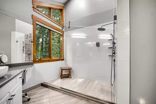 54 Braemar Dr, Valparaiso, IN 46385 - Photo 16