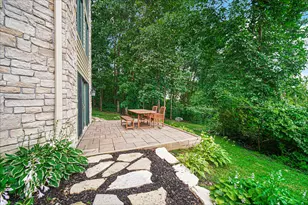 54 Braemar Dr, Valparaiso, IN 46385 - Photo 38