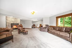 54 Braemar Dr, Valparaiso, IN 46385 - Photo 22