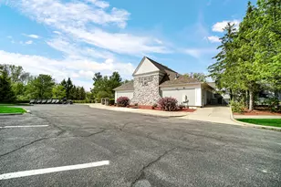 54 Braemar Dr, Valparaiso, IN 46385 - Photo 44