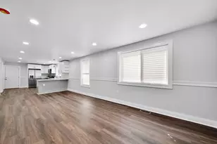 1297 W 17th Ave, Gary, IN 46407 - Photo 4