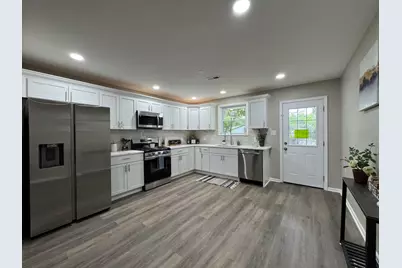 2274 Hendricks Street, Gary, IN 46404 - Photo 6