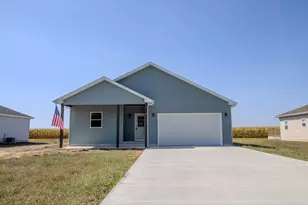 66 S Jefferson St, Hamlet, IN 46532 - Photo 1