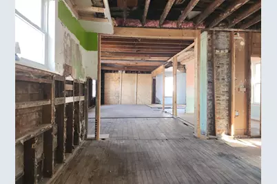 109 Sanborn Street, Michigan City, IN 46360 - Photo 2