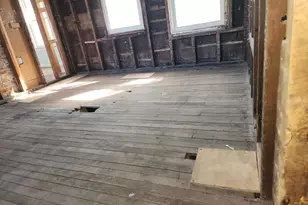 109 Sanborn St, Michigan City, IN 46360 - Photo 6