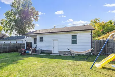 205 Lawrence Street, La Porte, IN 46350 - Photo 18